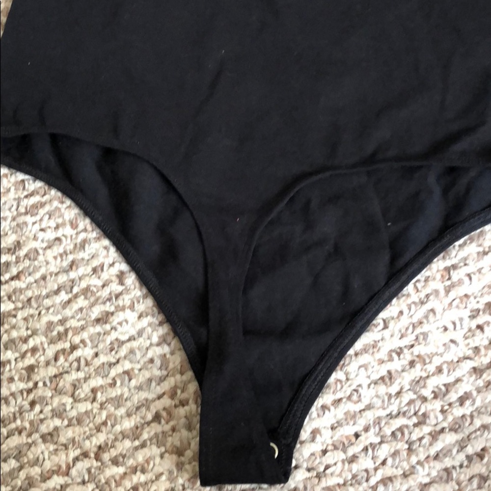 New BodySuit - Picture 4 of 5